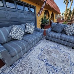 Beautiful Living Room Set 3 Couches With Pillows Made Fabric Gray Color Like New Furniture 