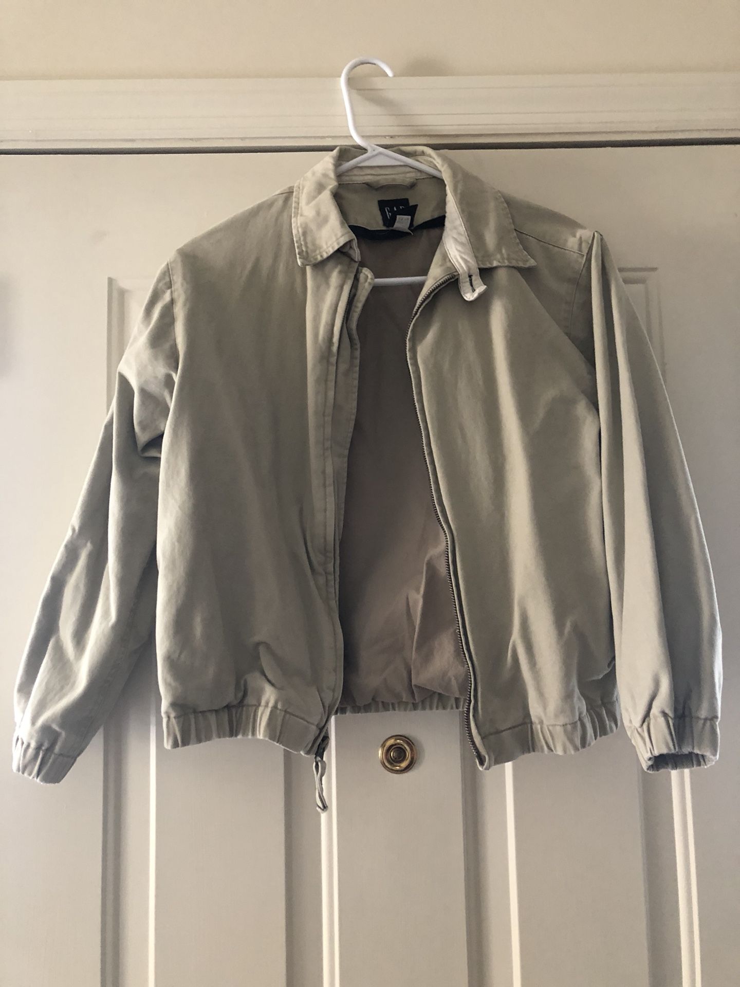 Boys GAP jacket Size 10-great for fall mornings!