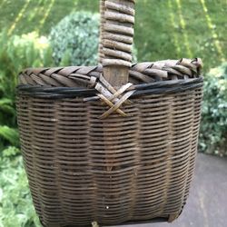 Primitive Native Indian Basket with Design