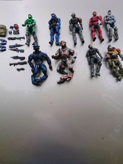 Halo react action figures 2010 Microsoft