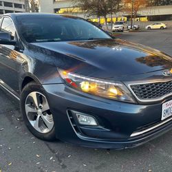 Kia Optima Hybrid 