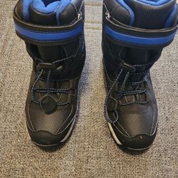 Totes Snow Shoes/boots For Boys Size 2