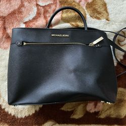 Michael Kors Hailee Handbag