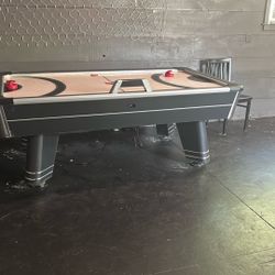 Air Hockey