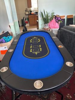 Poker table