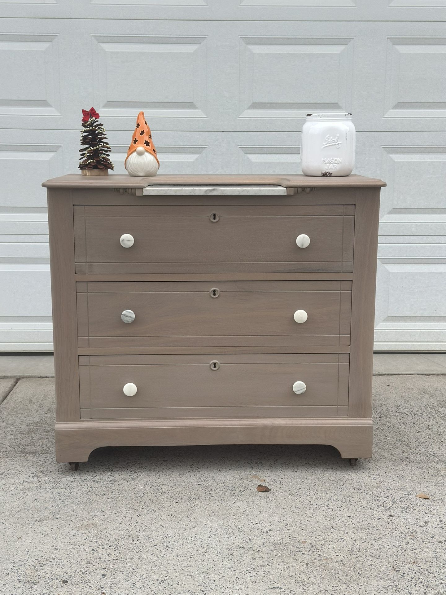 Antique 1800s Washstand with Marble Top and Pin & Cove Joinery 