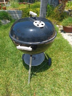 23" Weber Grill