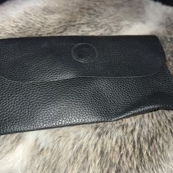 small black clutch wallet 