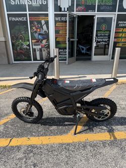 Yozma in10 electric dirt bike 40mph! Finance for $150 down payment!!