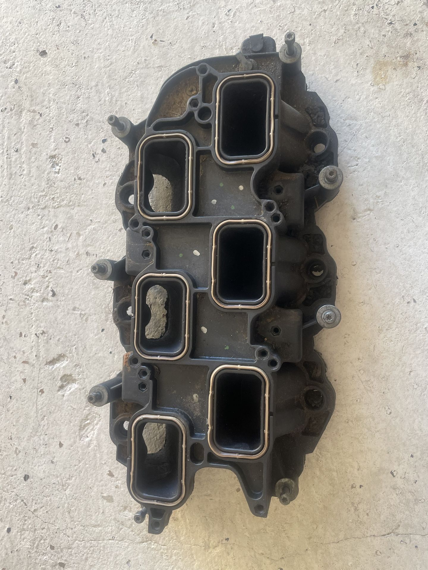 OEM- Lower Intake Manifold For 2011-2020 Chrysler Dodge Jeep Ram
