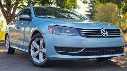 2012 Volkswagen Passat SE 2.5L – Clean Interior, Cold A/C, Great Commuter