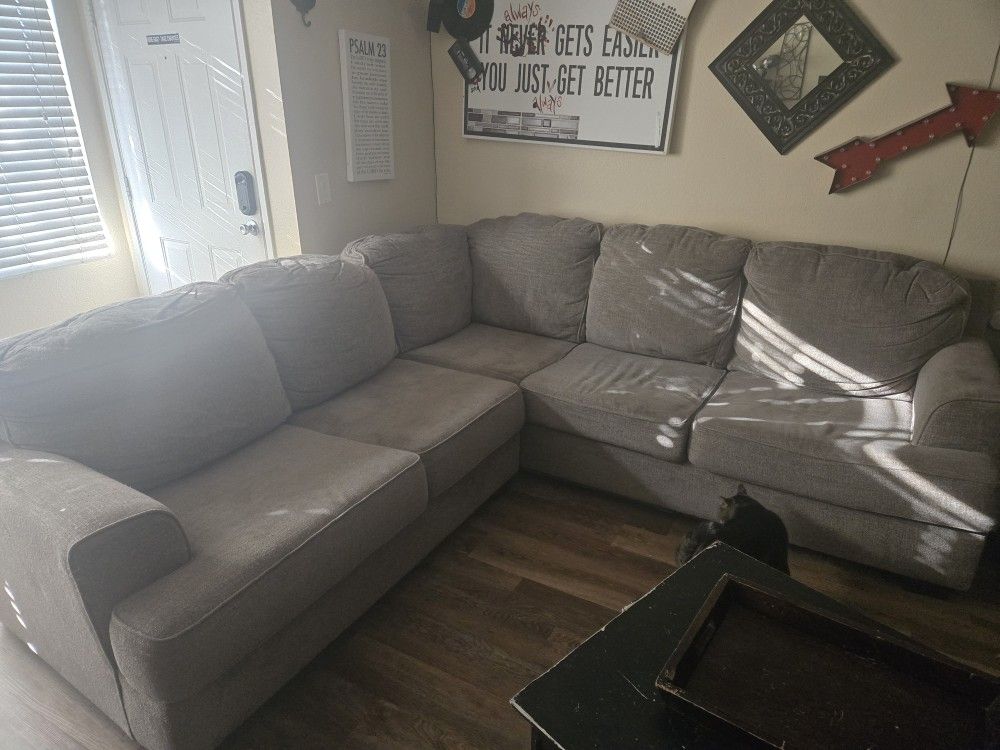 Comfy Couch Sectional :)