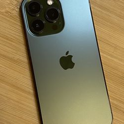 iPhone 13 Pro Fully Unlocked 