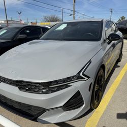 2022 Kia K5 GT Line