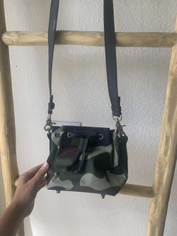 Camo Crossbody or shoulder Bucket bag Brand New
