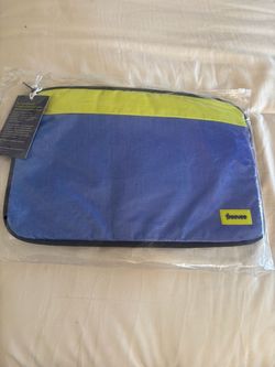 Freevee Laptop Sleeve Pouch Bag