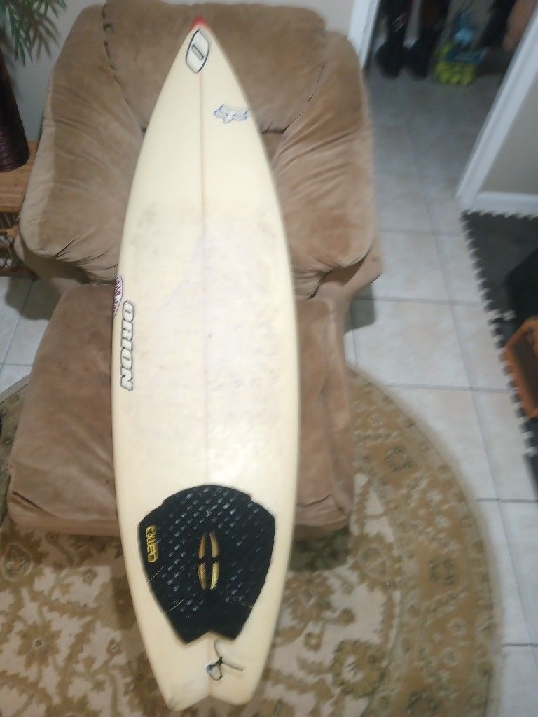 6'-4" Orion Thruster (Tri-fin) Swallow Tail.. With Removable Fins...Fin Control System 