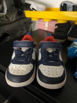 Nike shoes 6c