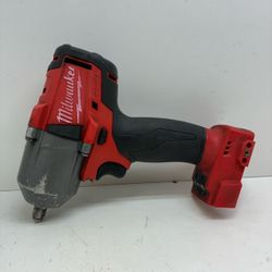 Milwaukee M18 Fuel Brushless Impact Wrench 21971265