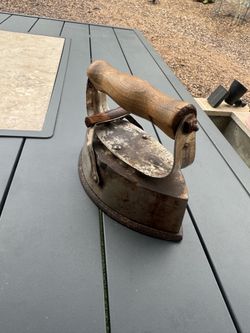 Vintage Sad Iron