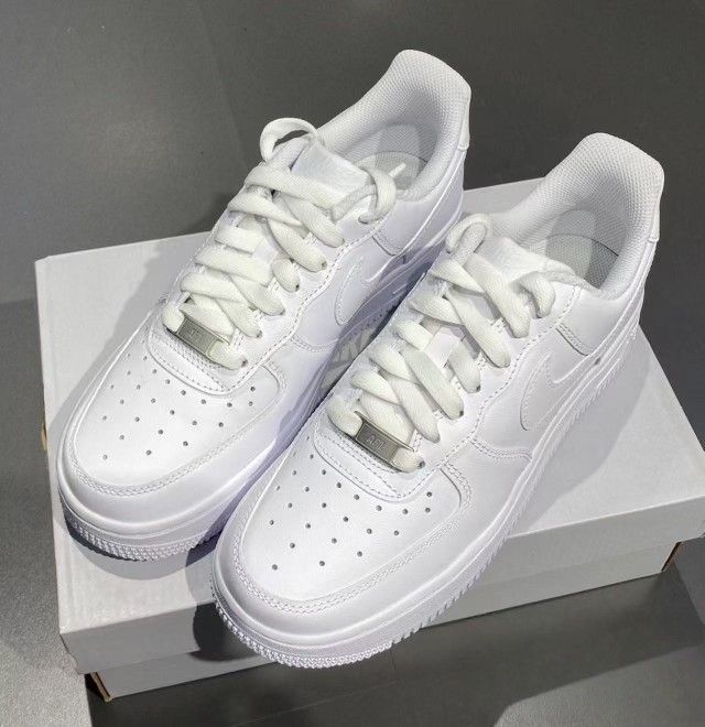 Nike Air Force 1 Women's Sneakers Size 8.5