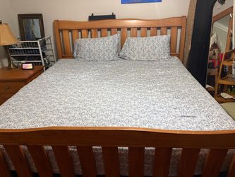 King bed, dresser w/mirror, 1 night stand