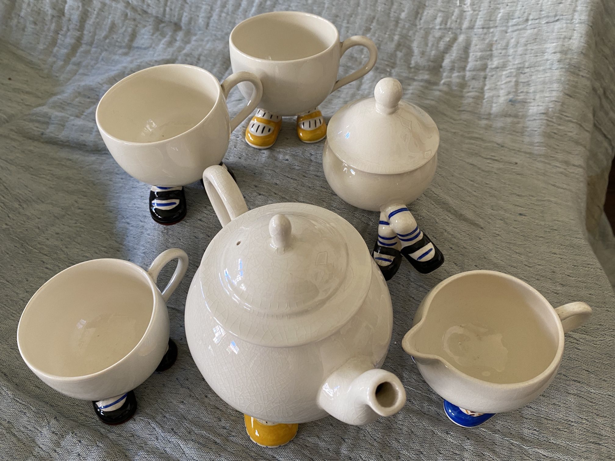 Carlton Walking Ware Tea Set Of 6 - RARE Sugar Bowl
