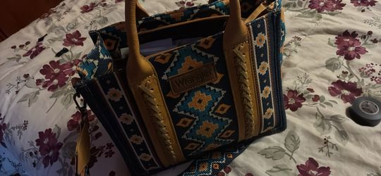 Wrangler purse