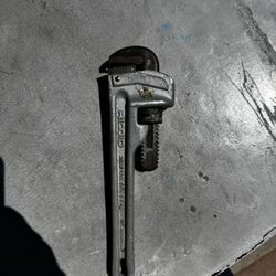 Ridgid 10” Aluminum Pipe Wrench