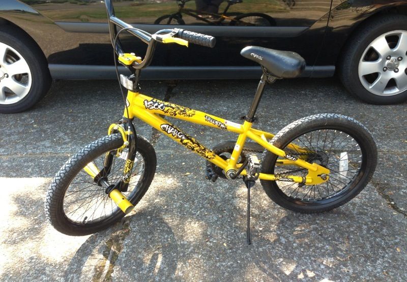 18 in. Kent Boy's Charge Freestyle 1800 bicycle