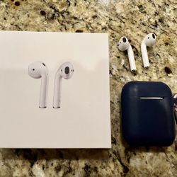 2nd generation AirPods with lightening charging case and navy silicone case cover 