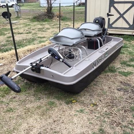 Bass Pro Pond Prowler for Sale in Lake Worth, FL - OfferUp