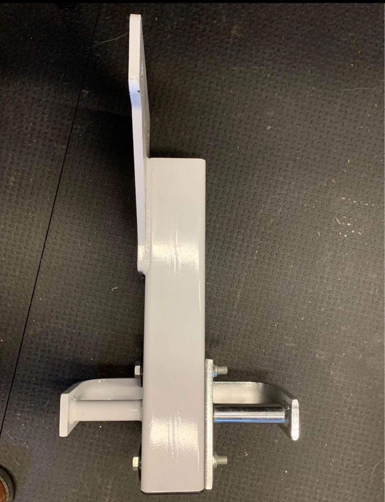 HAMMER STRENGTH UPPER DUAL BAND PEGS (PAIR)