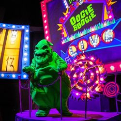 Oogie boogie bash decoration 