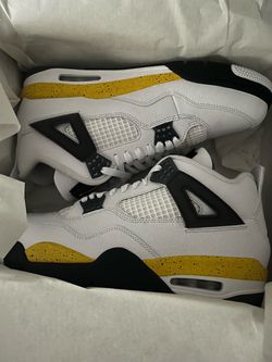 Air Jordan 4 Retro – Men’s Size 12