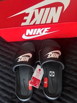 Nike slides