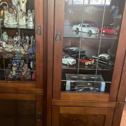 Cabinets 