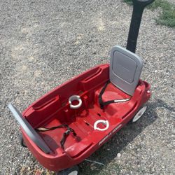 lids pull wagon