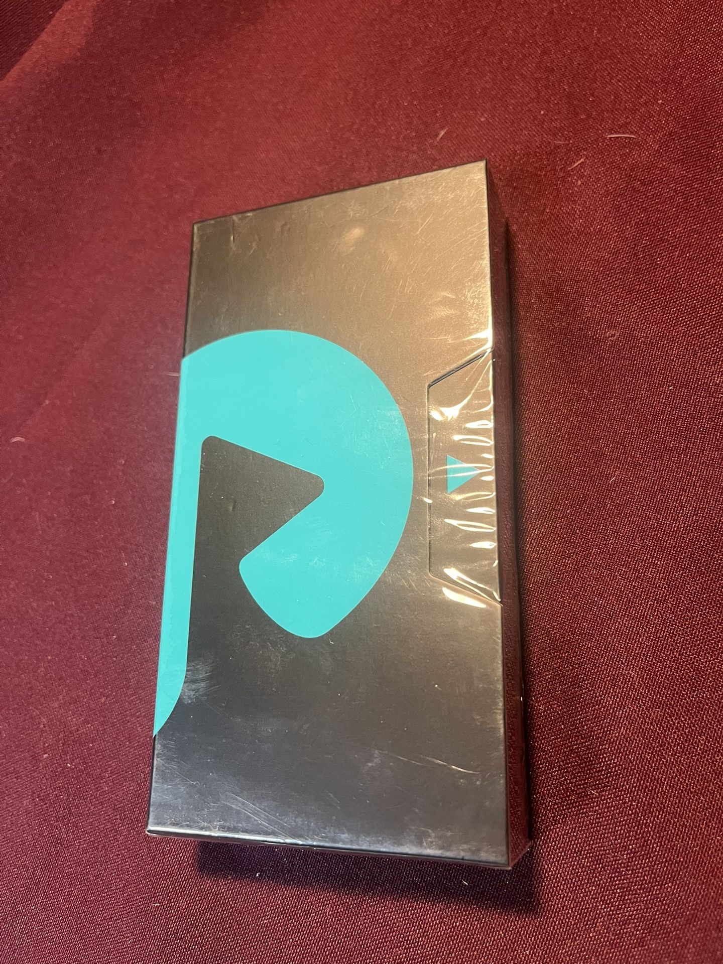 PlugPlay Play Battery & Charger