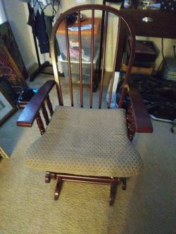 Rocking chair