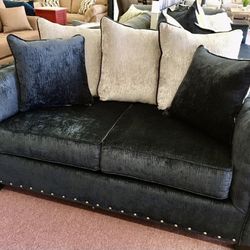 SOFA LOVE SEAT SALE ✅🤣🍀AVAILABLE TODAY