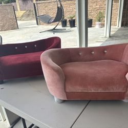 Pink And Red Dog Bed / Dog Couch