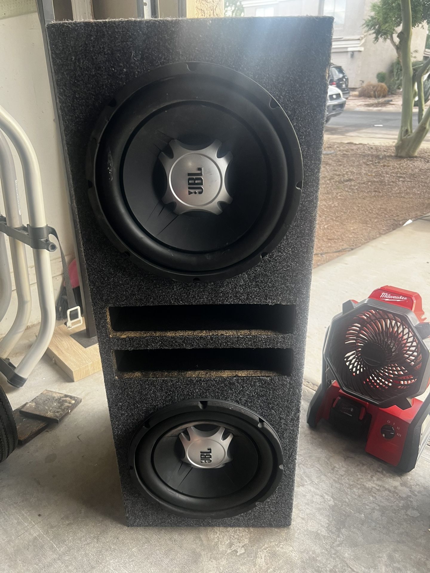 Subwoofer