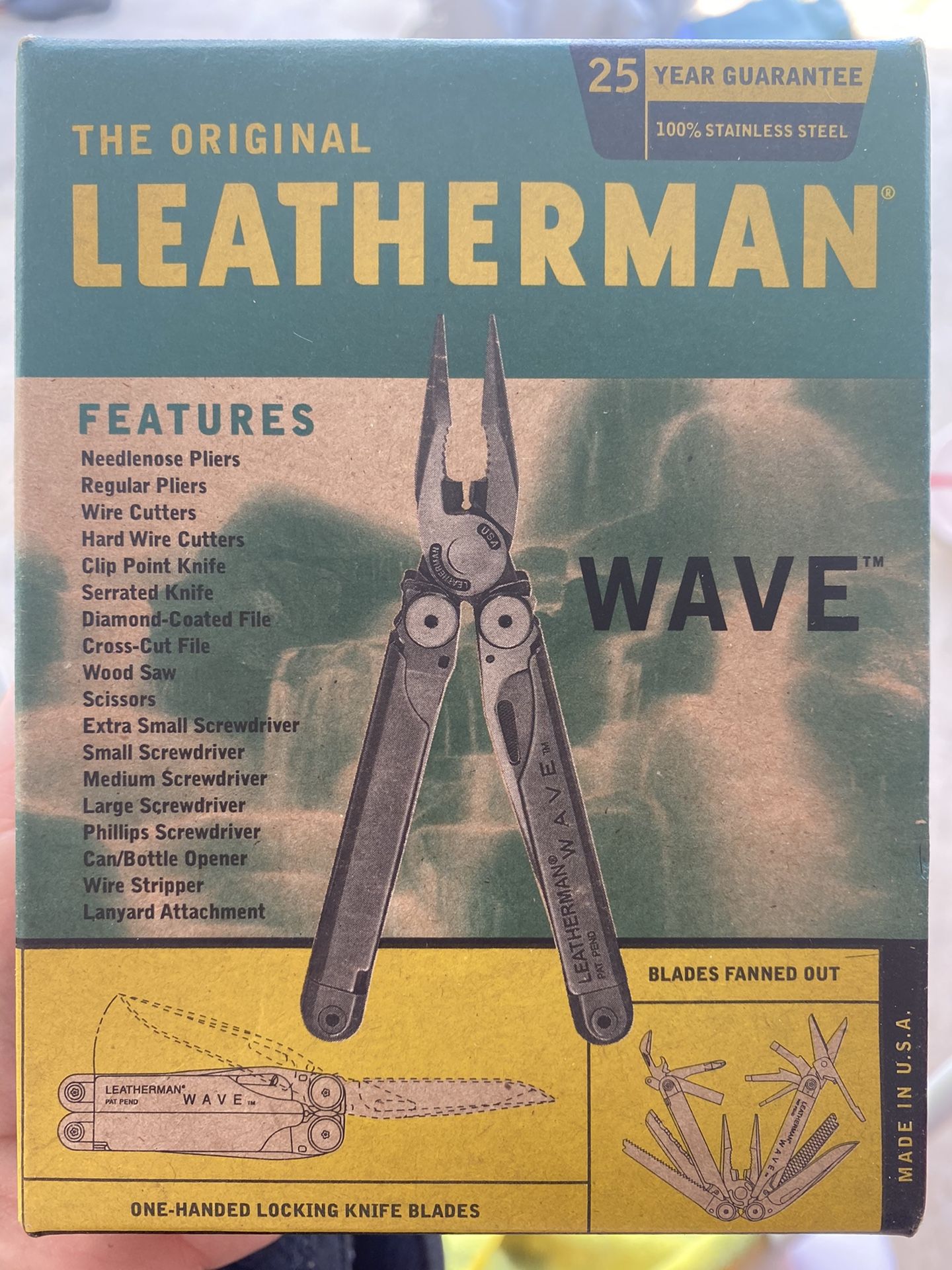 Brand New In Box Leatherman Wave