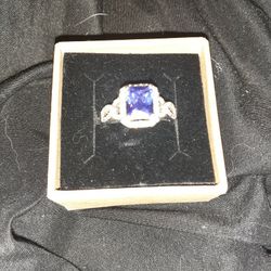 Size 10 Sterliglng Silver/amethyst/diamond Ring