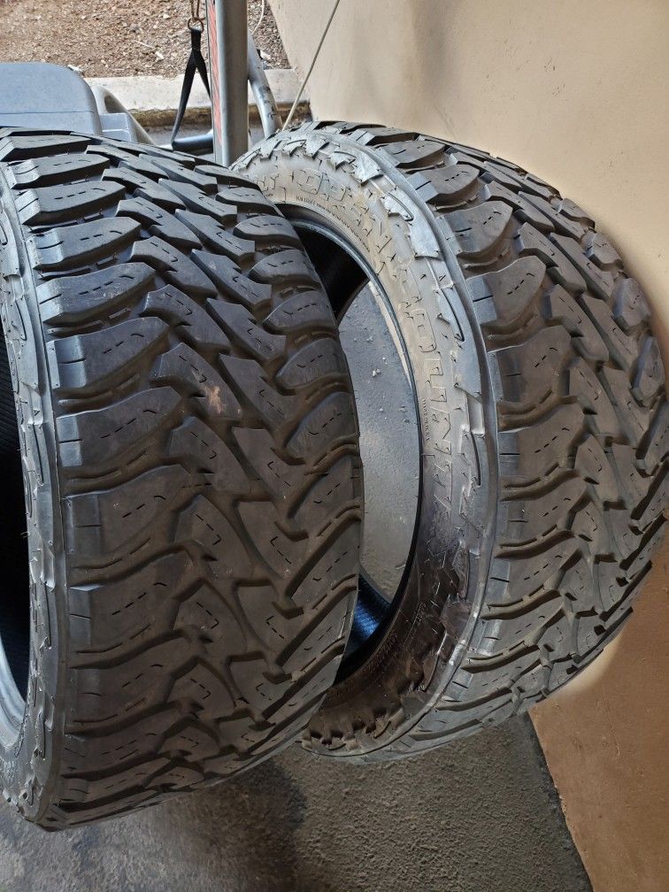 open country Toyo MT 33x12.50r22 X2
