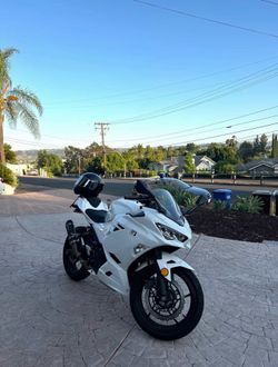 Kawasaki Ninja 400