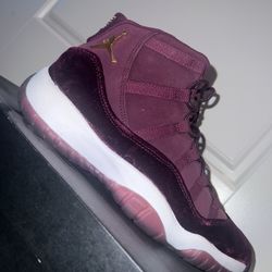 Jordan 11 Retro Heiress Night Maroon (GS) 