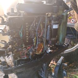 4.0 Mercury Boat Engine 2 Grand No Negotiations Running And Everything