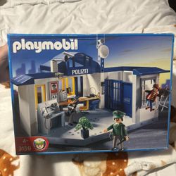 Playmobil Play Set 3159 Police Station 